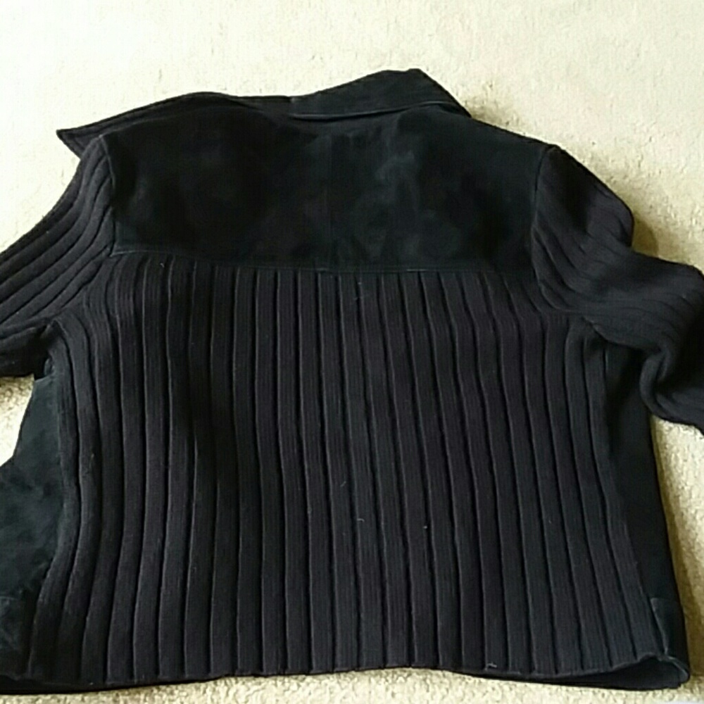 Black jacket - Picture 5 of 5